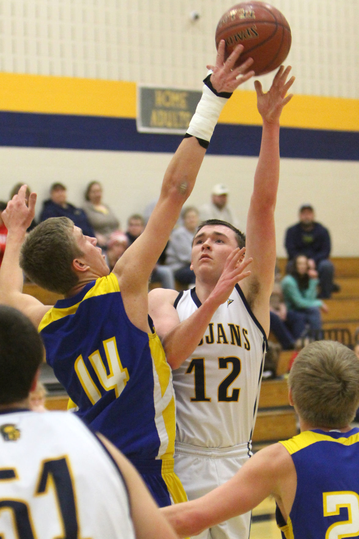 Cornell at New Auburn boys basketball 2-18-19